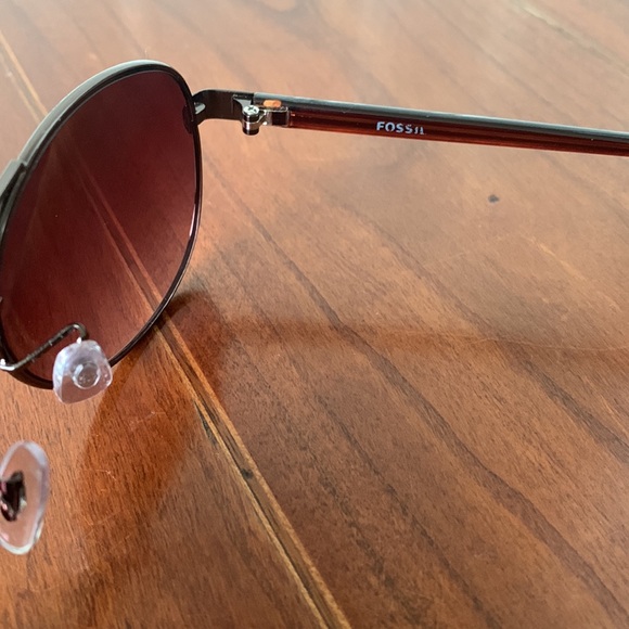 Fossil Brown Sunglasses - Picture 4 of 11